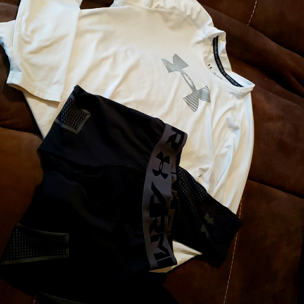 Boys Under Armour set. HeatGear